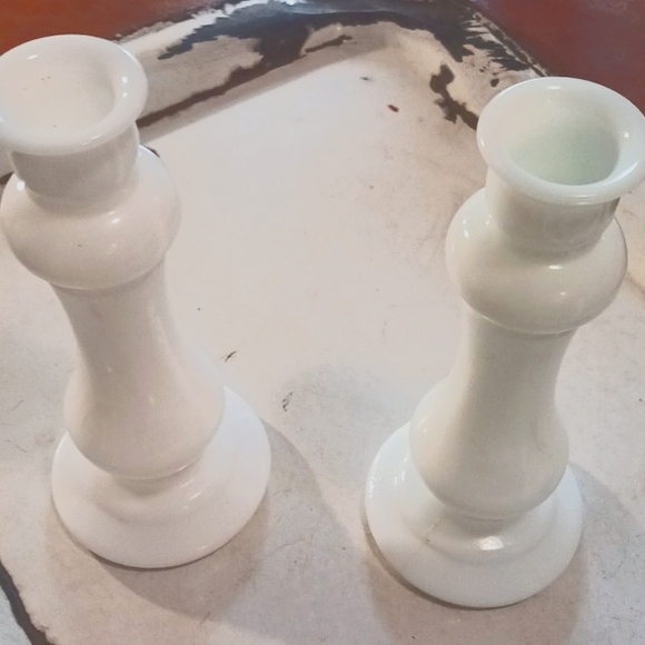 E.O. Brody Other - E.O. Brody milk white candel holders